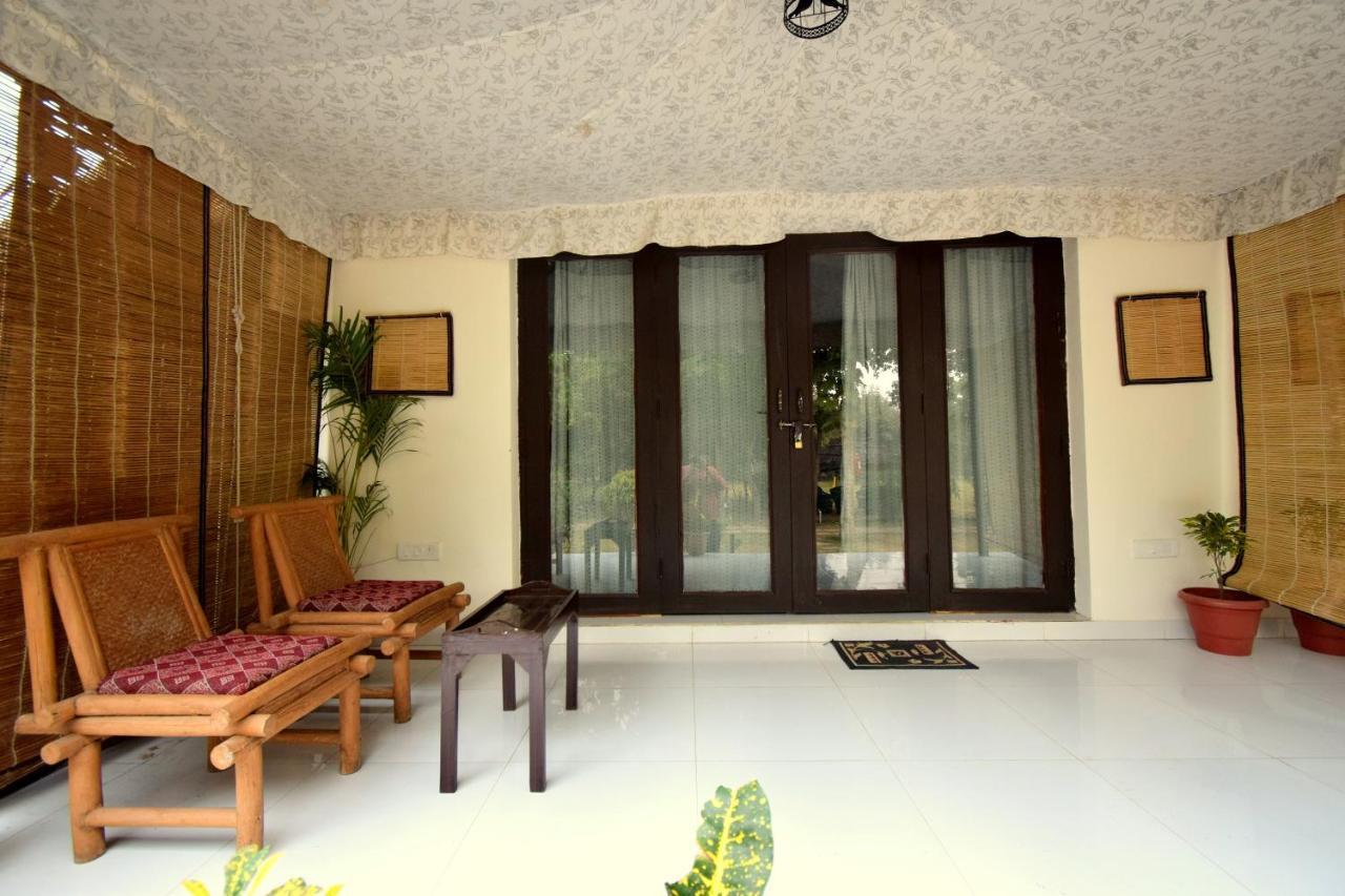 सहारा Sultan Bagh Resort By The Sky Imperial