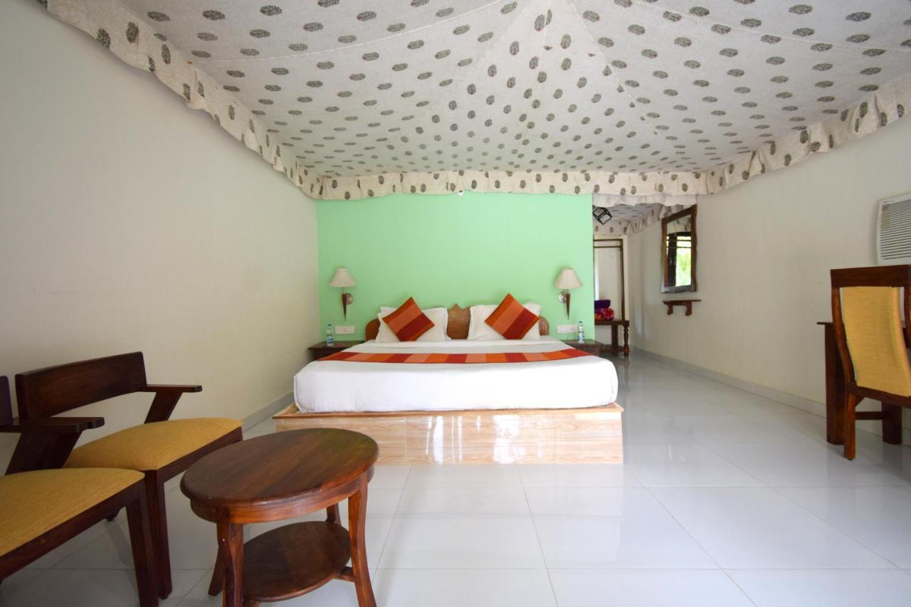 Sultan Bagh Resort By The Sky Imperial सहारा